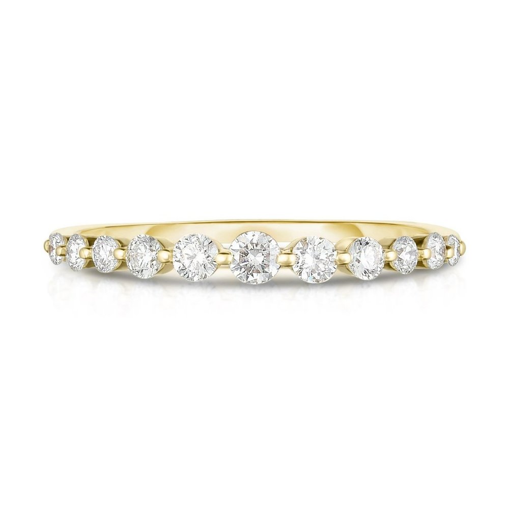 Graduated Single Prong Ring In 14k Gold